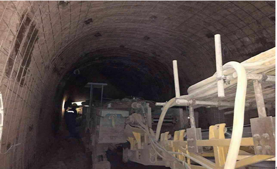 �湦�����������ġ���ɽ�ס�