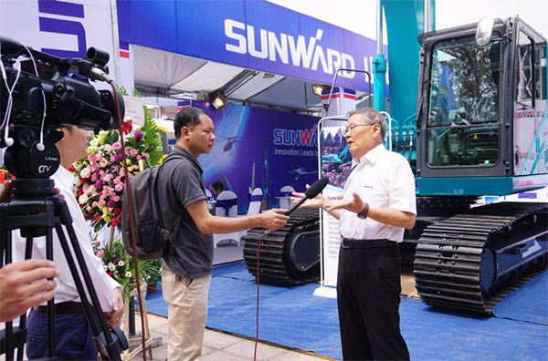 �ǹ��ɶԹ�������Яȫ����������װ��������Խ�Ͽ�ҵչ