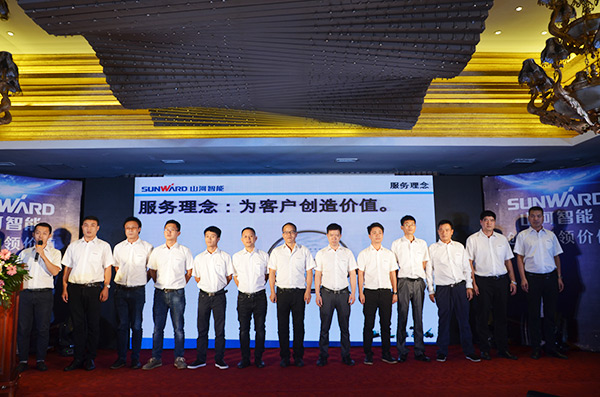 ���ڷ����ǹ��ɶԹ����������ϵ����ͻ�������ȡ�÷ḻЧ��