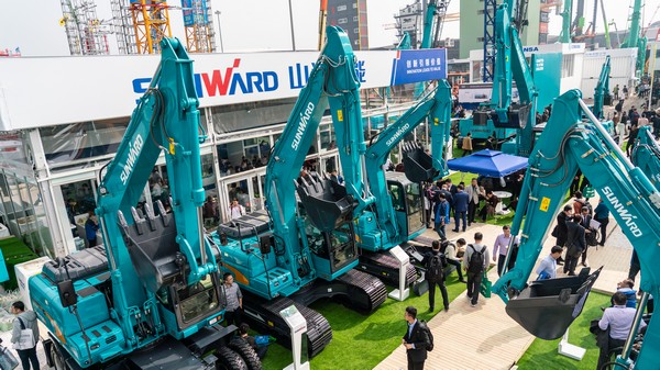 ����ǩ��2.6��Ԫ���ǹ��ɶԹ������������Ʒ�����Ϻ�����չ