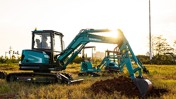 ���Ϻ�����չ���ǹ��ɶԹ�������չλ������Ч��������