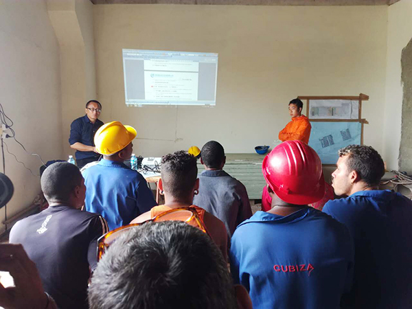 �����Ű����ǹ��ɶԹ�������������׮��������ѵ��������