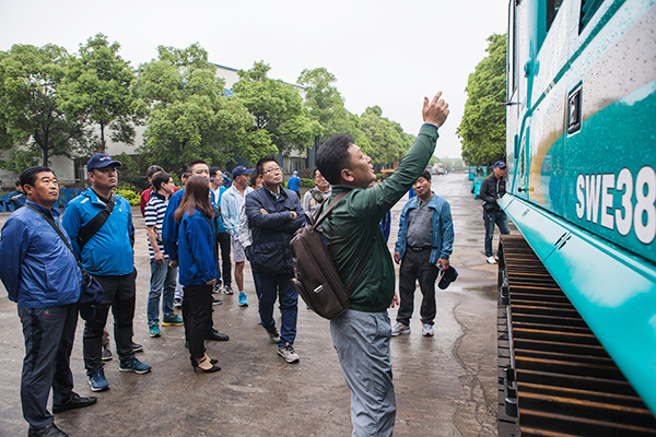 �����»��ͼ����ϰ����������ǹ��ɶԹ������족ӭ���߶˷�˿��