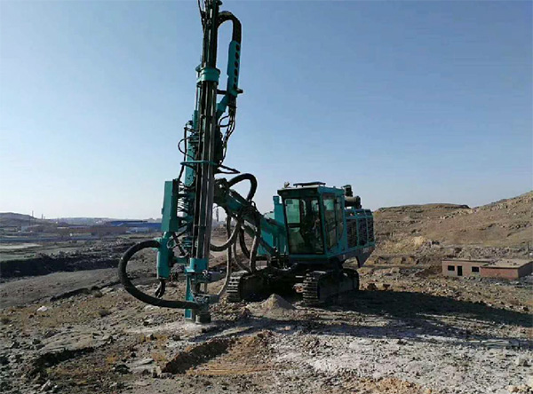 PK��������Ʒ�����ǹ��ɶԹ�������¶��Һѹ�공�ٽ����ƴ��