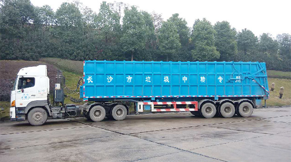 ����̨�ǹ��ɶԹ�����������ת�˳�Ϊ��ɳ��������