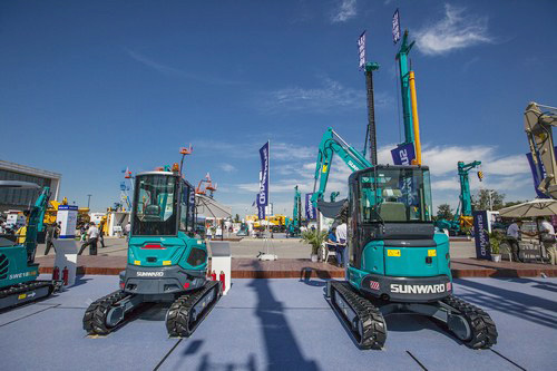 �ǹ��ɶԹ������ܿ�˧����Ϻ��һ����ͼ�������ٱ���BICESչ