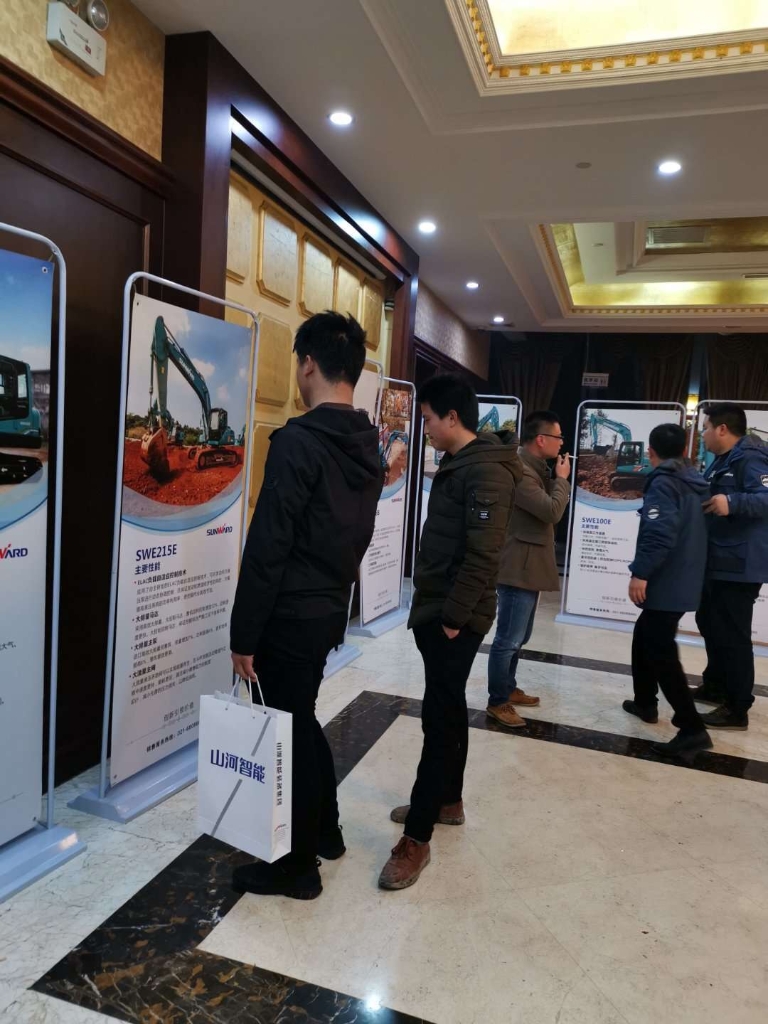 �����᳡����ƮƮ���ͻ������ڻ������ǹ��ɶԹ�������