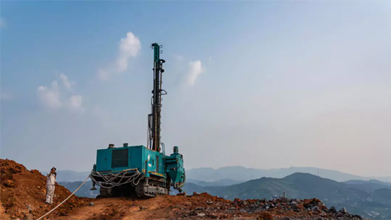 һ̨����̨ �ǹ��ɶԹ�������Ǳ����������