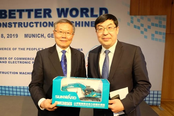 ���������ȡ�չʾ�ǹ��ɶԹ����ھ��ŷ����������