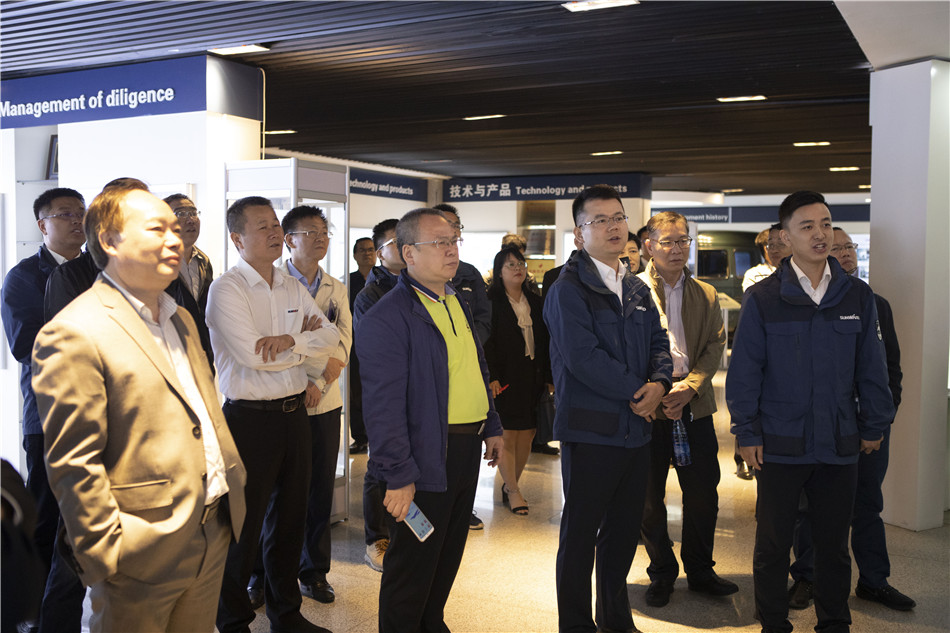 �����й���ί�������ŵ�Ȫ�ʶӿ����ǹ��ɶԹ�������