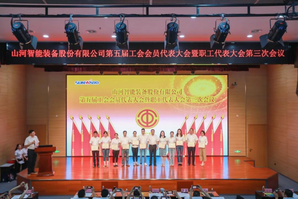 ���ľ��� ӭ����ս ��Ӯ�ǹ��ɶԹ��� �����ǹ��ɶԹ�������������Ρ�˫���ᡱʤ���ٿ�