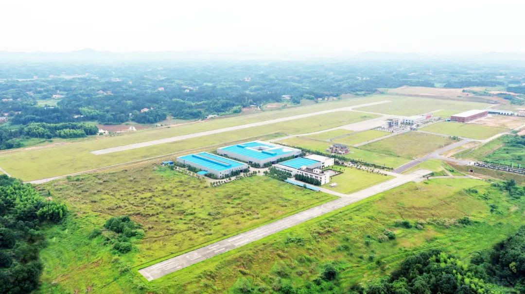 �ǹ��ɶԹ������յ�ʮ����147��SA60L������ѵ��Բ����ҵ