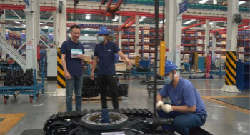 �ǹ��ɶԹ������ܴ�������΢��ʢ����ʮ���û�Χ��