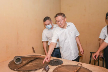 ������ֱ����������������������������󡪡��ǹ��ɶԹ������ܿ�չ�и߲�ɲ����������˶�