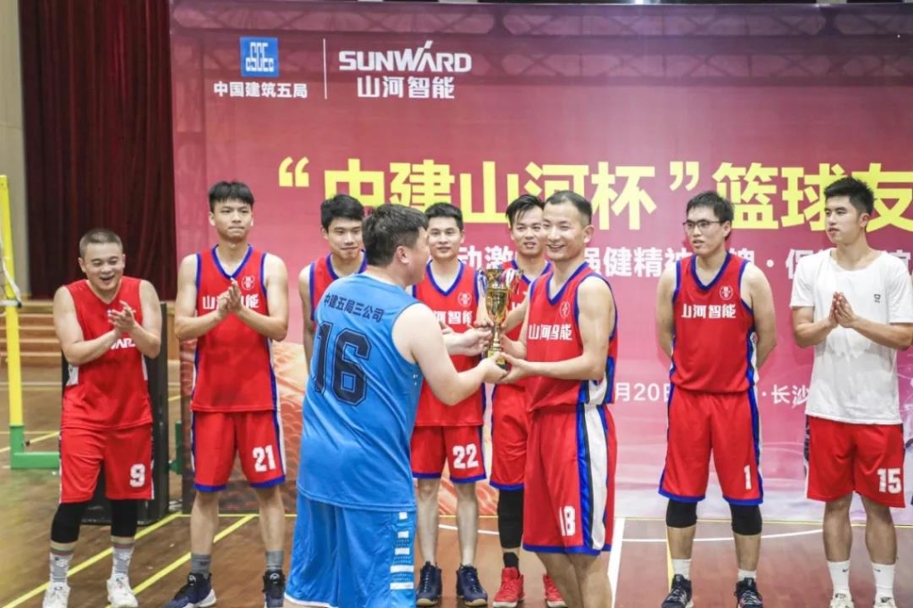 ��520�� �ǹ��ɶԹ���������������н��������˾