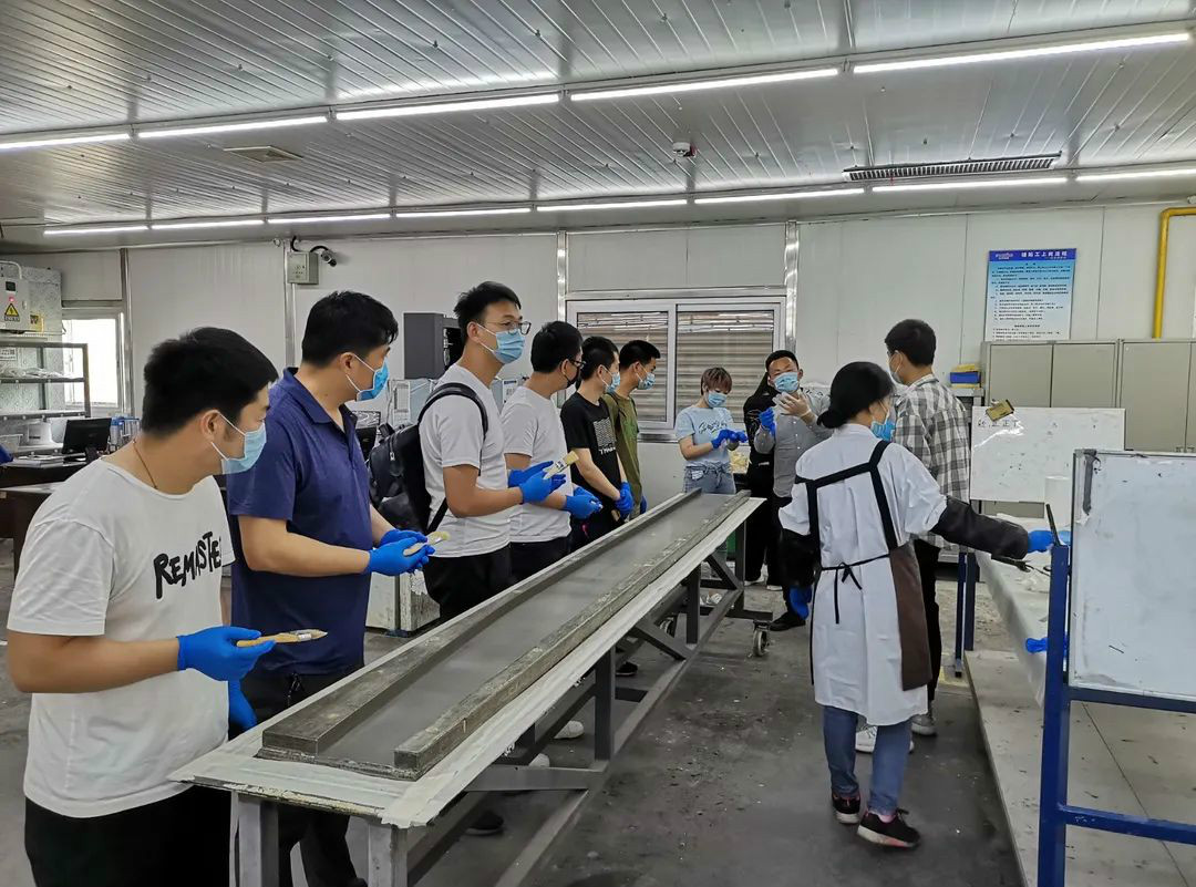 �ǹ��ɶԹ������յ�ʮ����147��SA60L������ѵ��Բ����ҵ