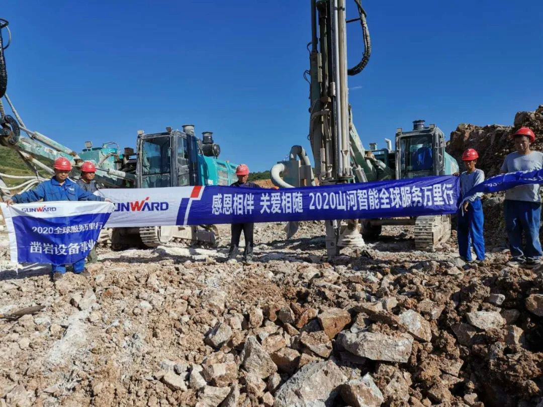 ���ҷ��������� �ǹ��ɶԹ����ذ���΢���������ǹ��ɶԹ�����������װ�������������˶��߽�����ƽ��