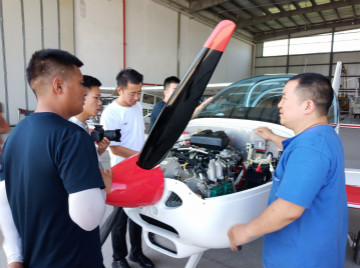 ��������Ů������ǧ��Ŷ�������