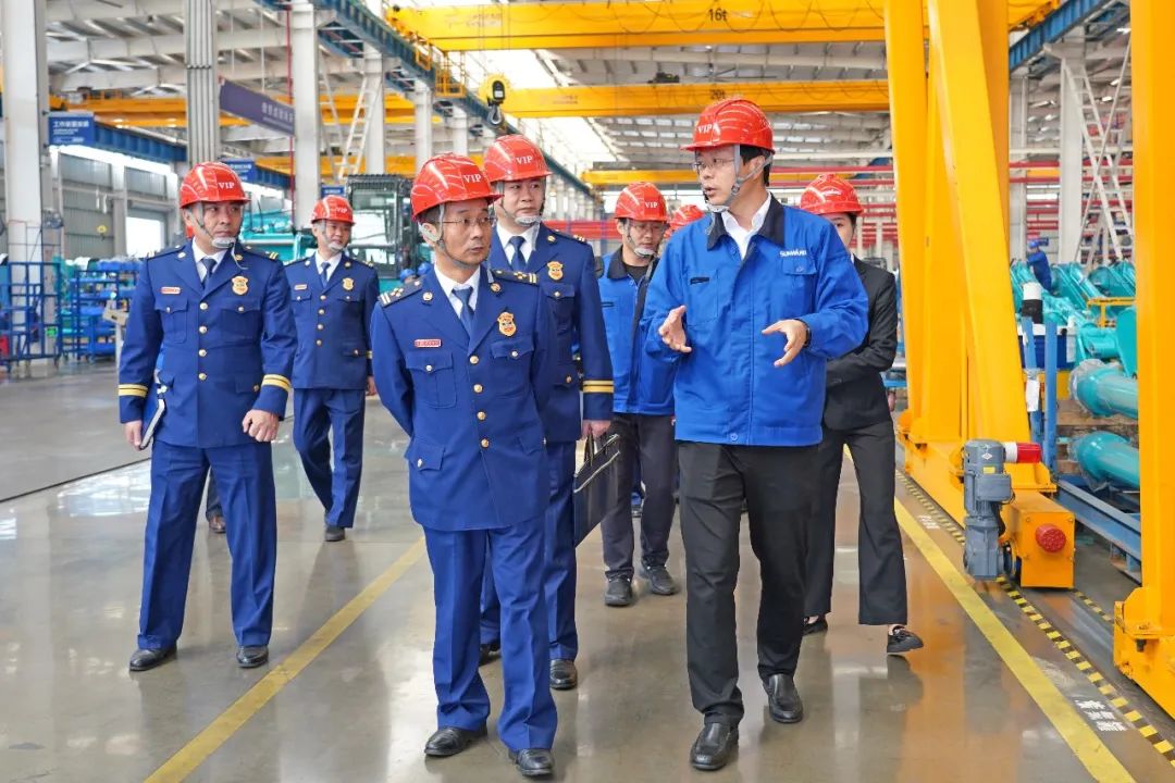 �������˻�ױ�� ��������ǹ��ɶԹ�������