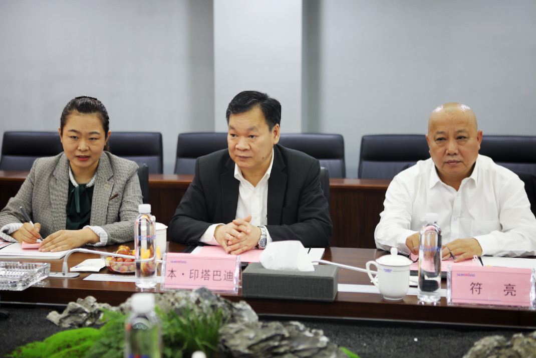 ���γ�ɳ�����±���ӡ���͵Ͽ����ǹ��ɶԹ�������