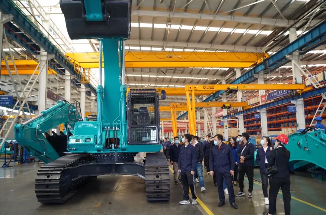 ���Ϲ�ҵ���š�˫�����ꡱ�����ǹ��ɶԹ�������