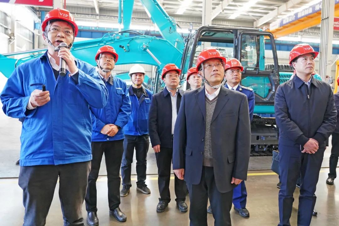 ��󽣣�֧���ǹ��ɶԹ���������ǿ����Ӧ��װ��