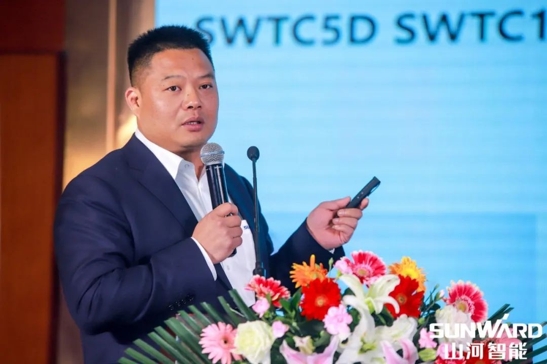 �ǹ��ɶԹ����������½������ϲ�վ����ֳ�