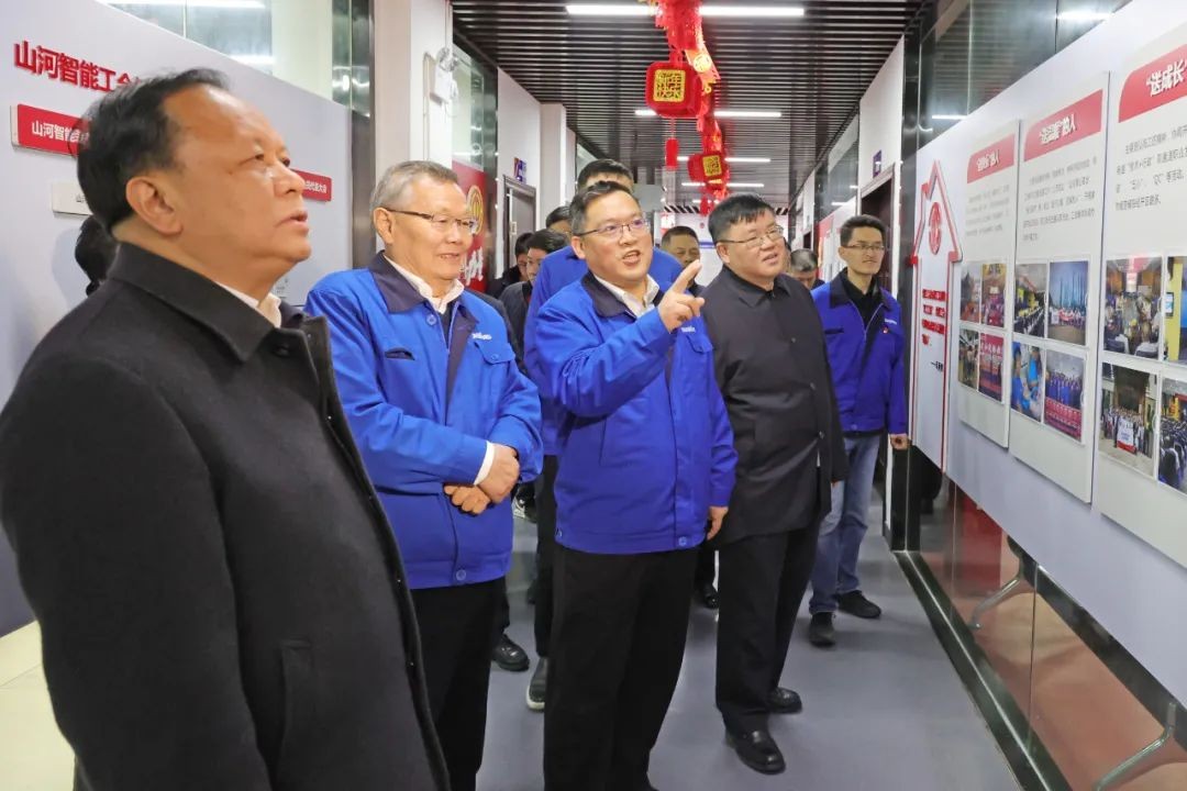 ��ũ���ǹ��ɶԹ������ܵ���ʱǿ������ҵ����Ҫ�������������ģ�͹���