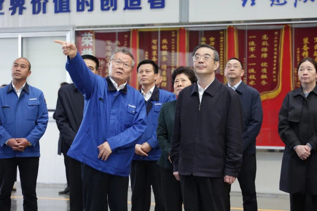 ��ǿ�����ǹ��ɶԹ������ܣ���ǿ֪ʶ��Ȩ���� ����������������