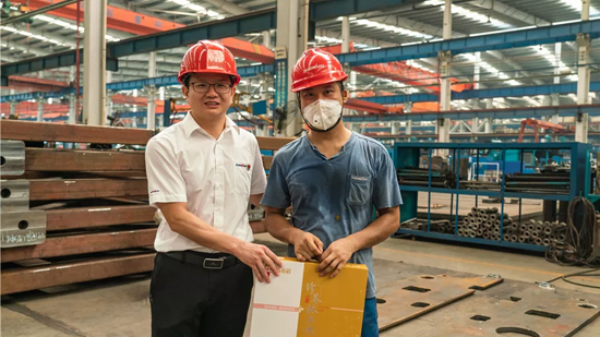 �������š����������˶���ο��һ��Ա��