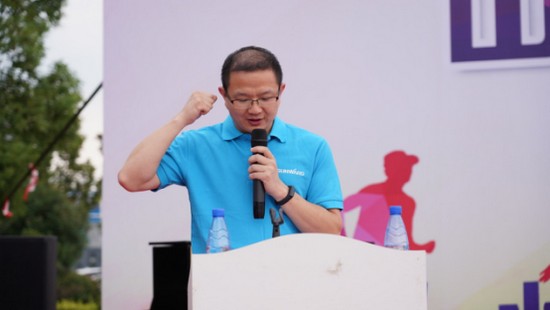 �绪ʮ������Я�����ڷɣ�������ף�ǹ��ɶԹ������ܽ���ʮ��������������������˶���