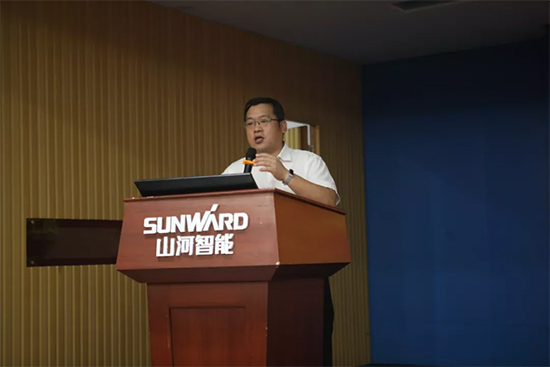 �����������ա�������ǣС�֡��߽���õĿƼ��������