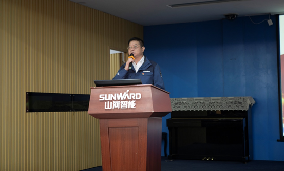 �ǹ��ɶԹ������ܿ�չ���������� �м�ʹ����������������˶�