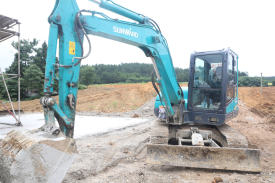 ���ϰ������е���λ�����ϡ�