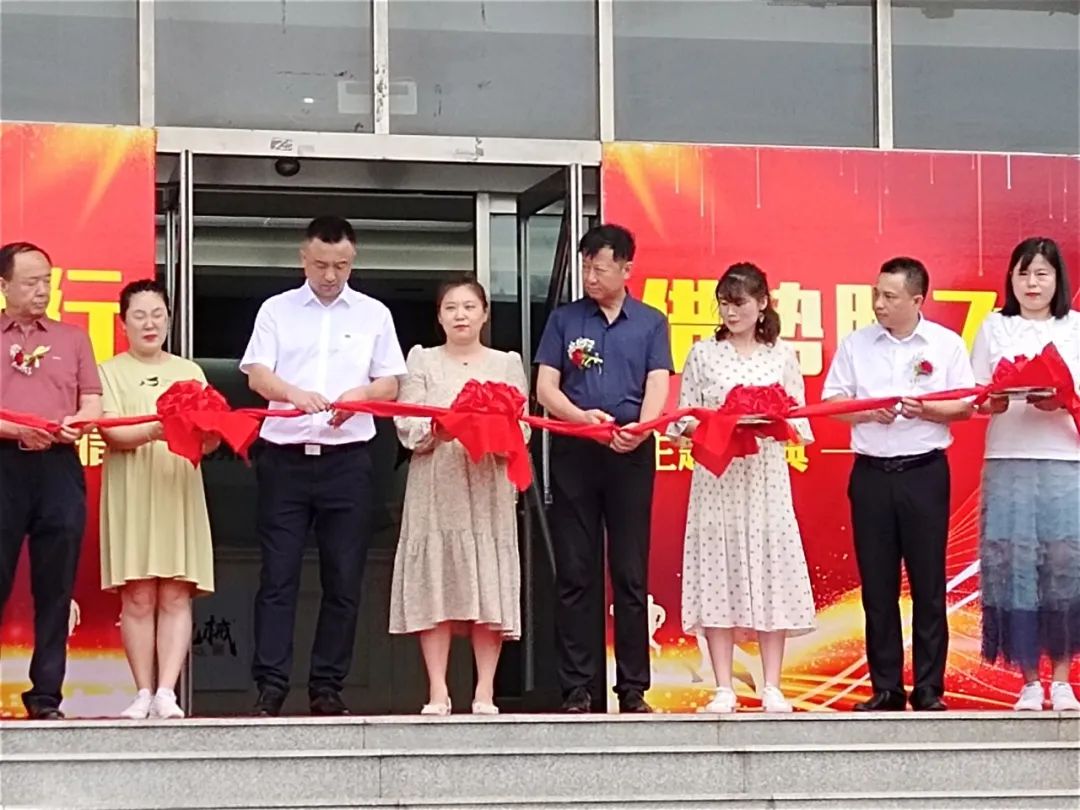 ͬ������ �����ڷɡ�����������&�ǹ��ɶԹ������ܾ�����������˶�