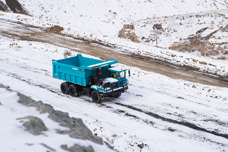 ͼ�� | ��ս��ɽ���ǹ��ɶԹ���������ɫ��ɽ����װ�����Ͻ����Ƽ�