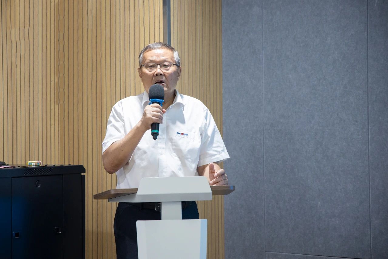 ǿ�����������������ǹ��ɶԹ������ܿ�չ������ѵ������˾��������������