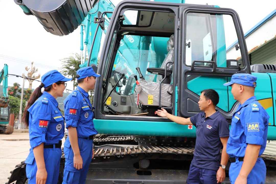 �����ڼ磡���ͻ�е��Ԯ�ֶ�Ϊ������