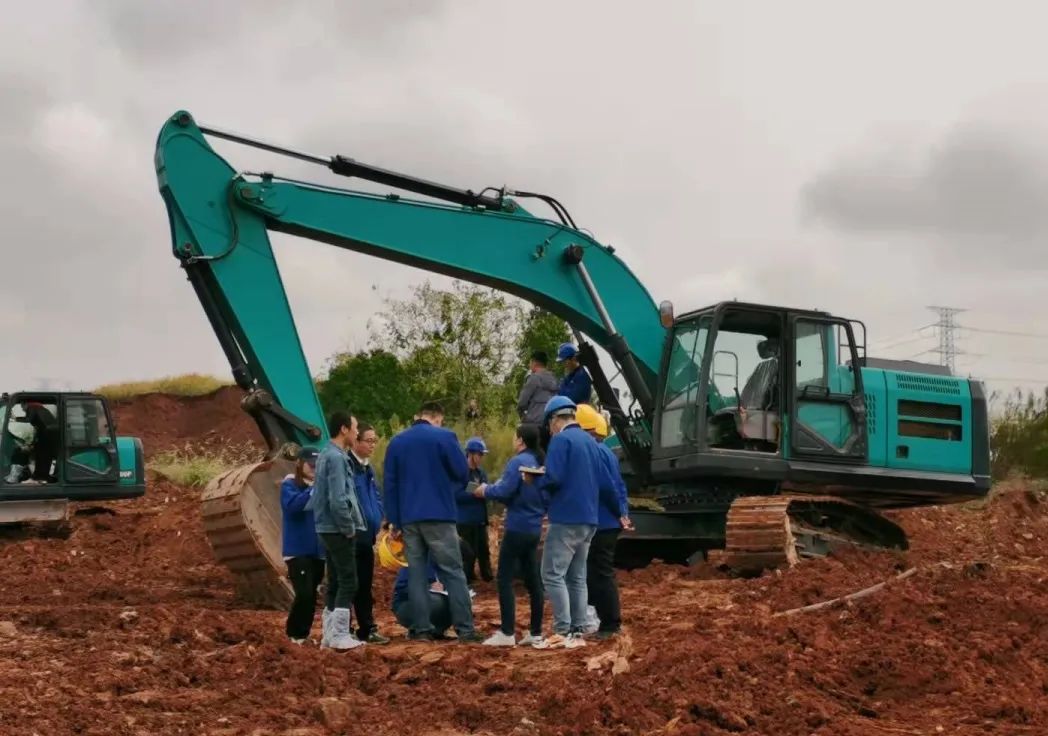 һ�������Ҳ硱��10λ����������١��Լ��ǹ��ɶԹ����������¡�Fϵ�С��ھ��