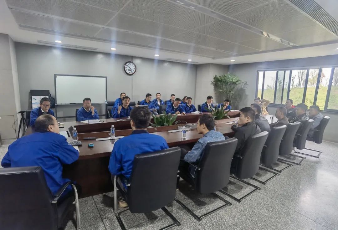 һ�������Ҳ硱��10λ����������١��Լ��ǹ��ɶԹ����������¡�Fϵ�С��ھ��