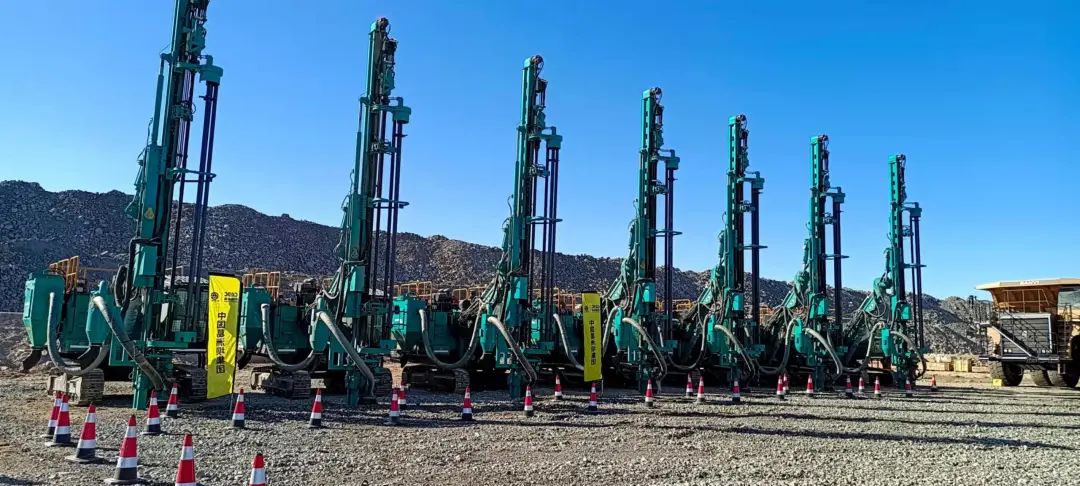 ���鵱�������з��ޡ����ǹ��ɶԹ�����������װ���Ŷ���������ʵ