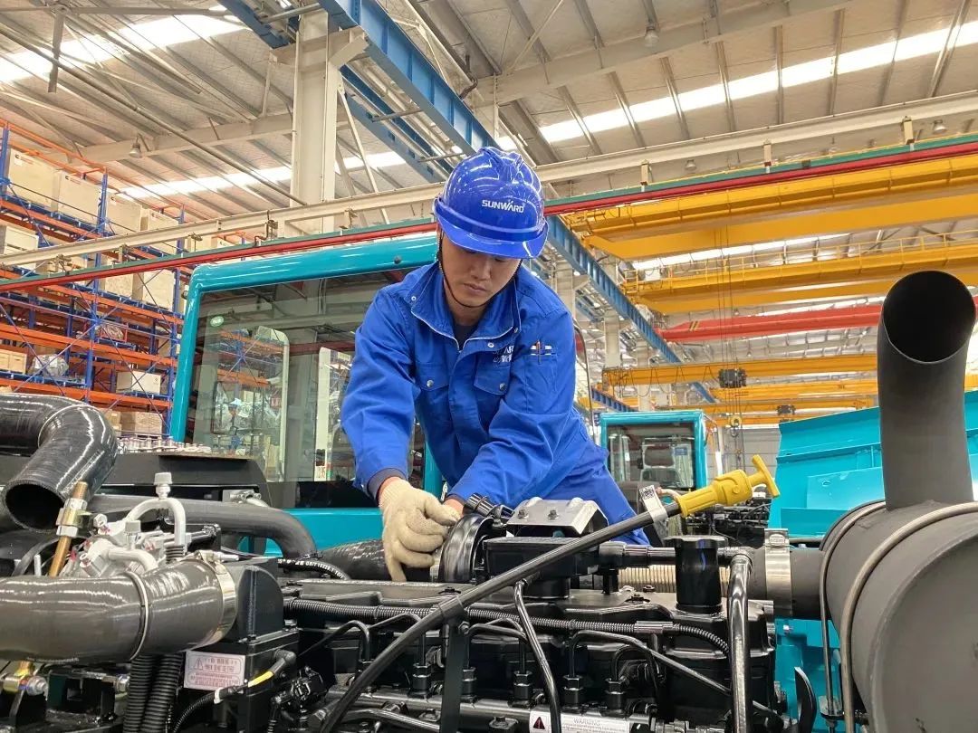 �����Ͻ�������̽��18�����ǹ��ɶԹ��������ҵ�У�������Ӯ���յ�