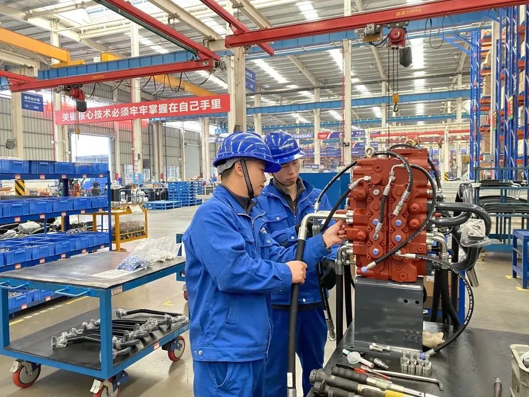 �����Ͻ�������̽��18�����ǹ��ɶԹ��������ҵ�У�������Ӯ���յ�