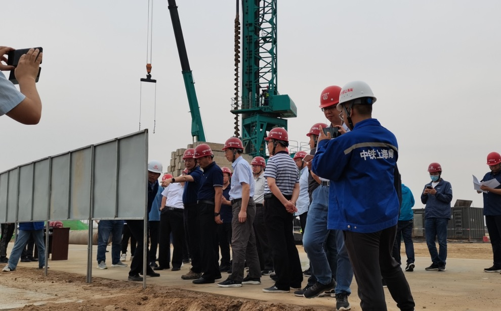 ���¼�¼���ǹ��ɶԹ�����������ʽ����ѹ׮���״�Ӧ���ڸ�����Ŀ