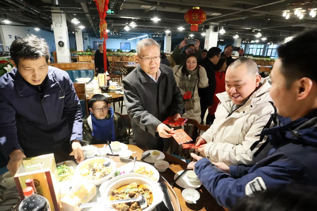 �ǹ��ɶԹ������ܶ��³����廪������Ա��һ������꣡