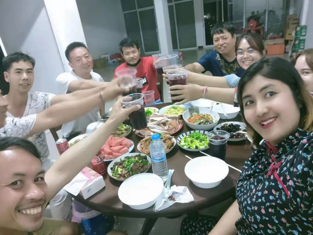 �������ڸڣ�Ϊ��Щ����������Ŀһ�ߵ��ǹ��ɶԹ����˵���