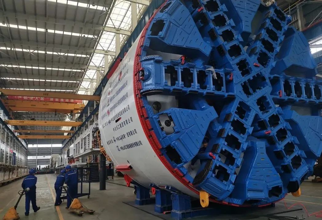 ֱ������һ�ߣ������ǹ��ɶԹ�����������æ