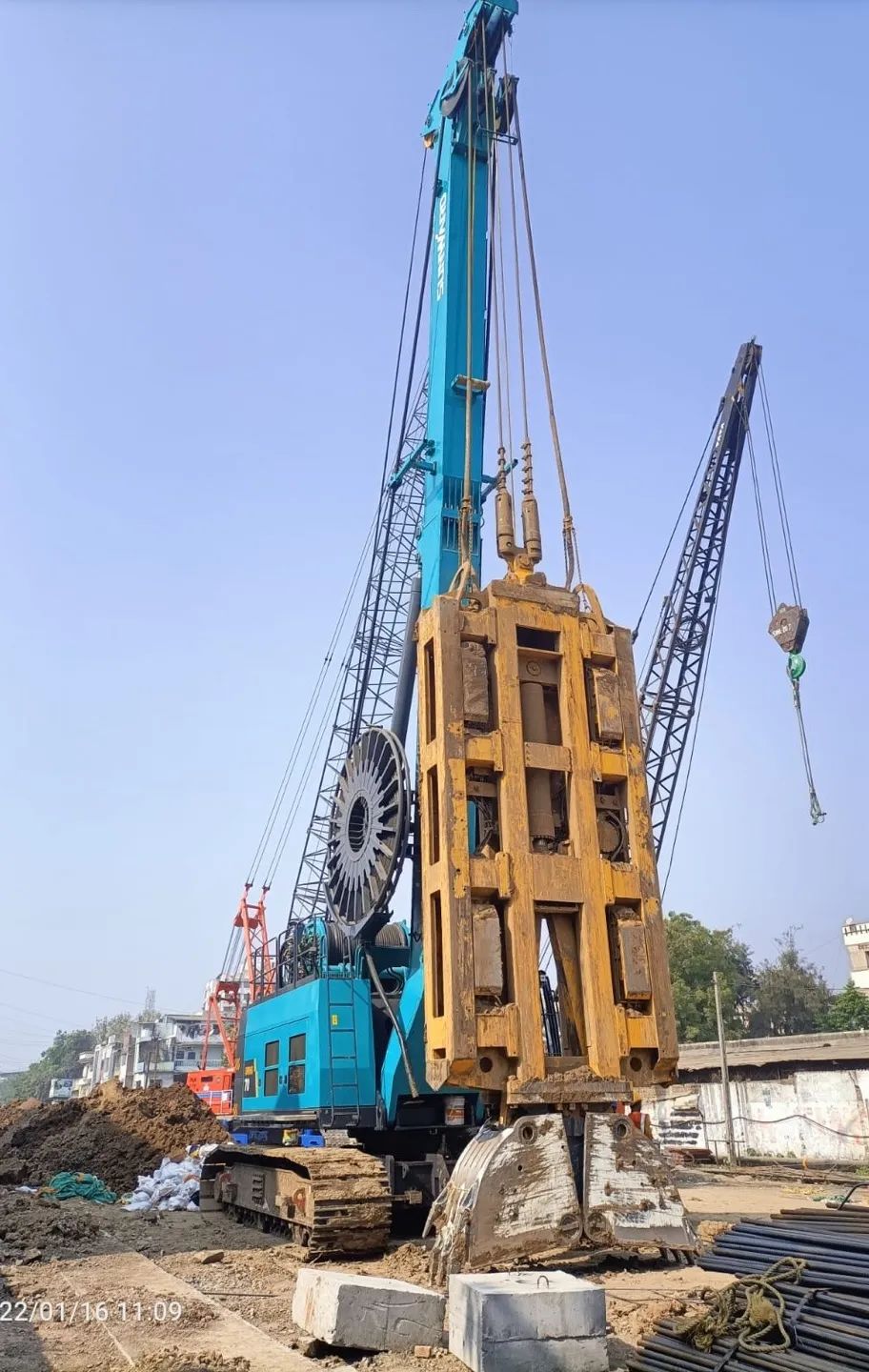 лл�ţ��ǹ��ɶԹ�������SWHG70Һѹץ�������������ʩ����һ��