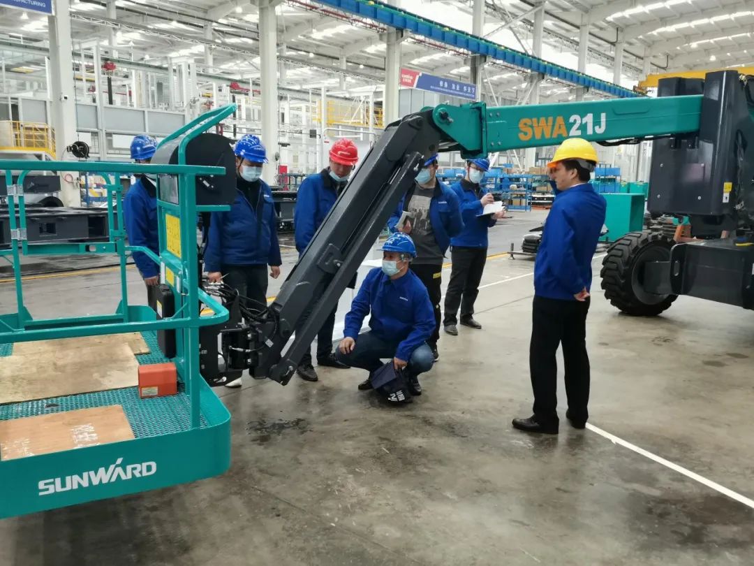 ��ҵͬ�����Ʒ֮��ǹ��ɶԹ���������һ������ʽ�߿���ҵƽ̨�ֳ�����