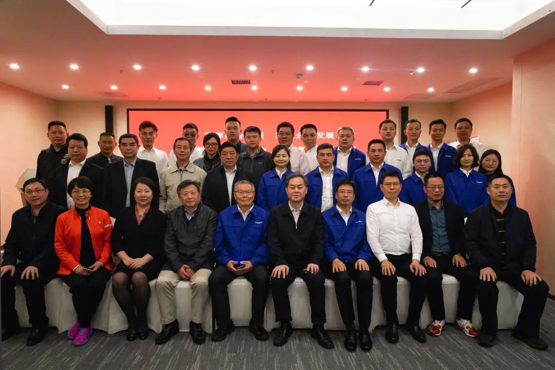 ���ų�����Я�ֹ�Ӯ�����廪���Ӹ���������̻��Ž����ý���